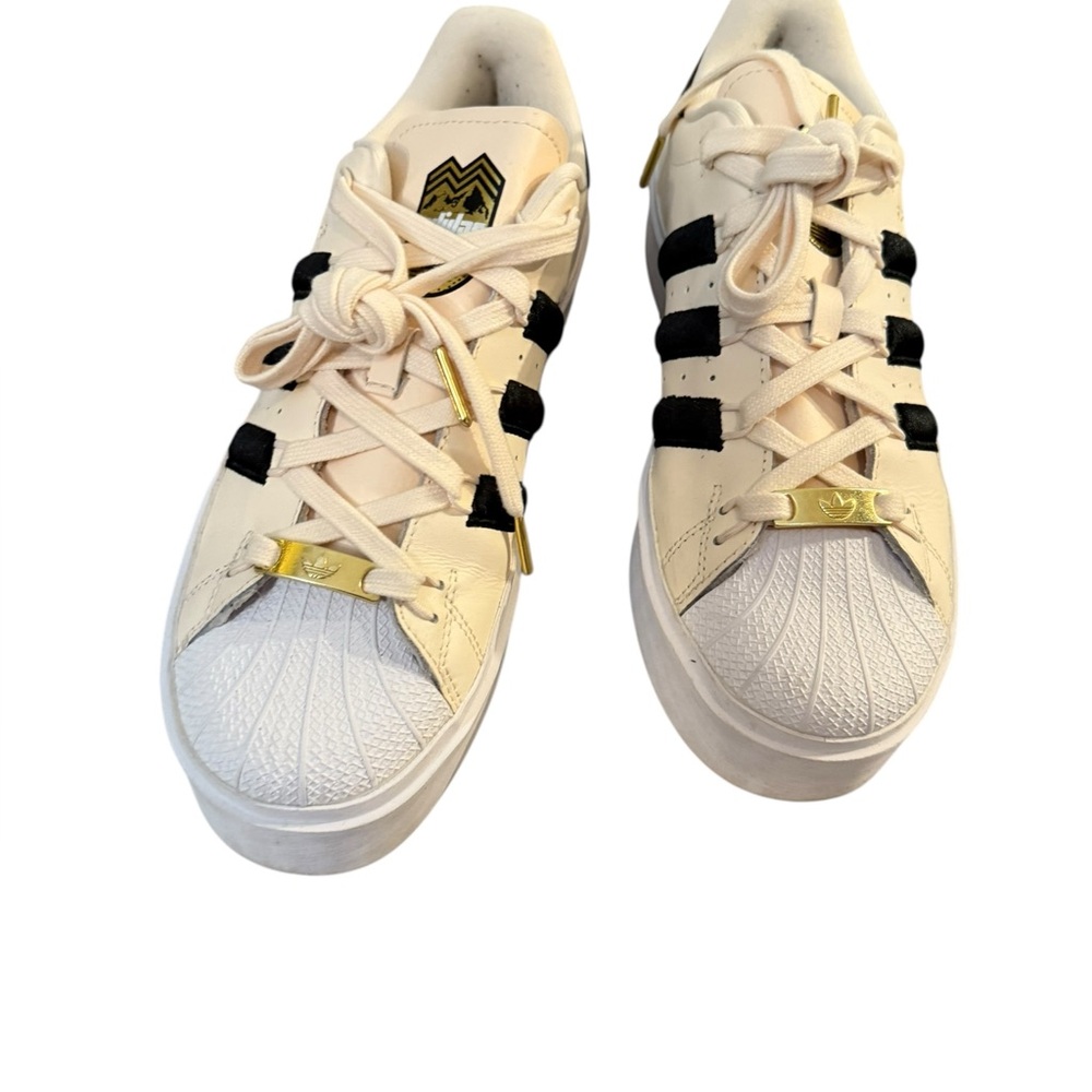 Adidas Women's Cream and Black Sneakers with Gold Accents